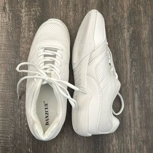 Danzcue cheer shoes